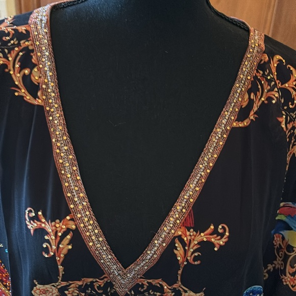 Beautiful black sheer caftan with gorgeous print with birds. & beading. SZ M NWT - Picture 2 of 5